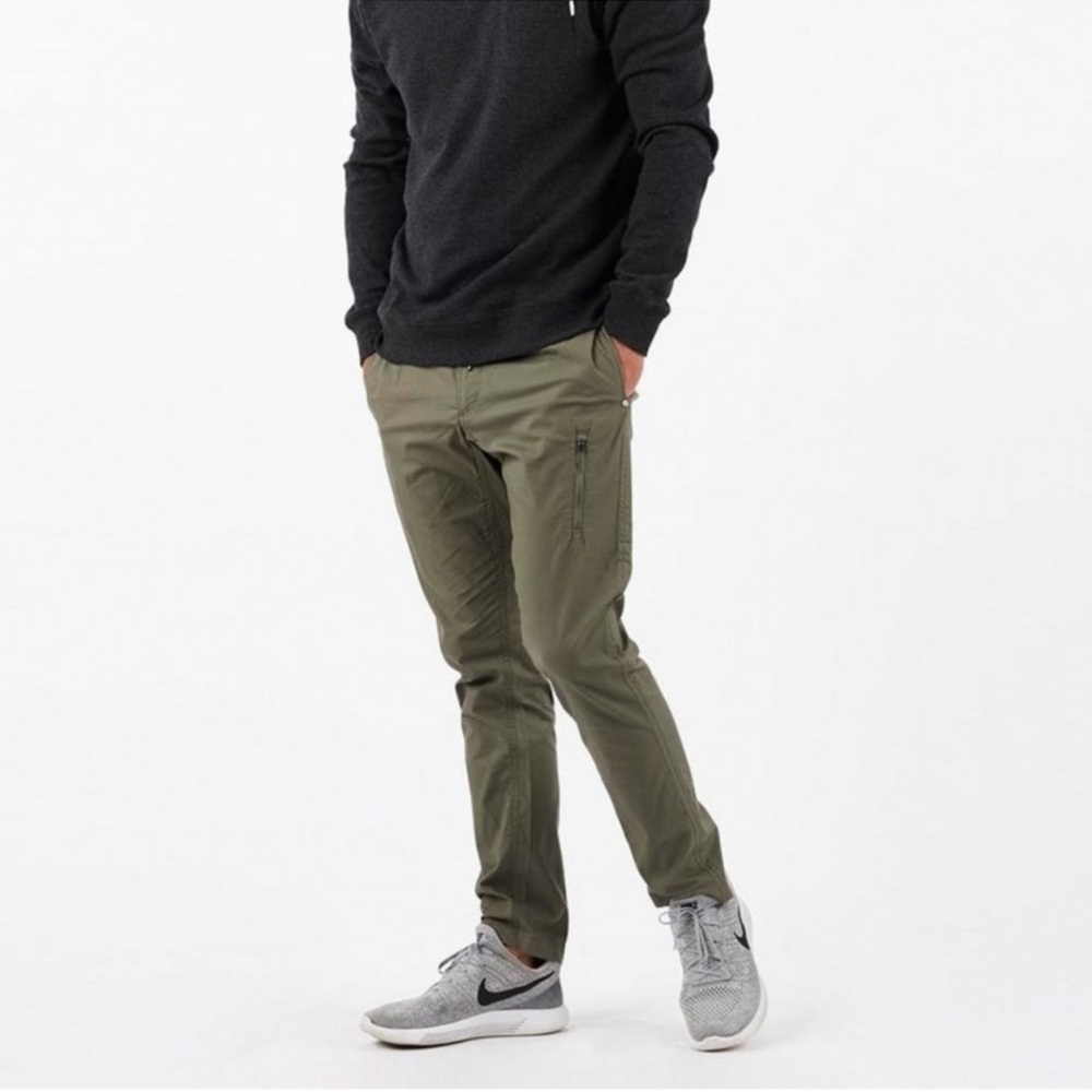 REPOSH: Vuori Olive Green Men's Pants